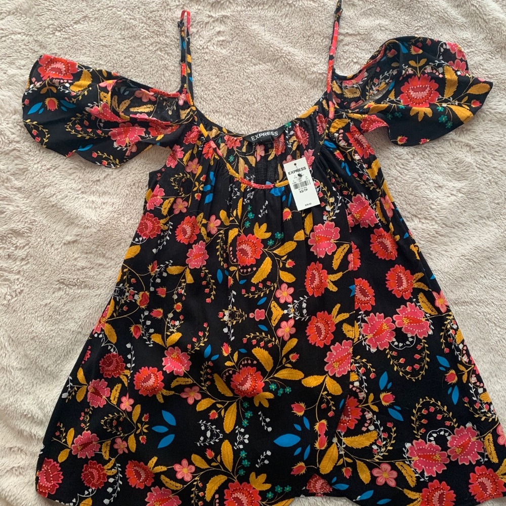 *New With Tags*- Express cold shoulder blouse